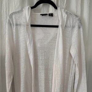 Tahari 100% Linen Lightweight hooded Cardigan in crisp White, small